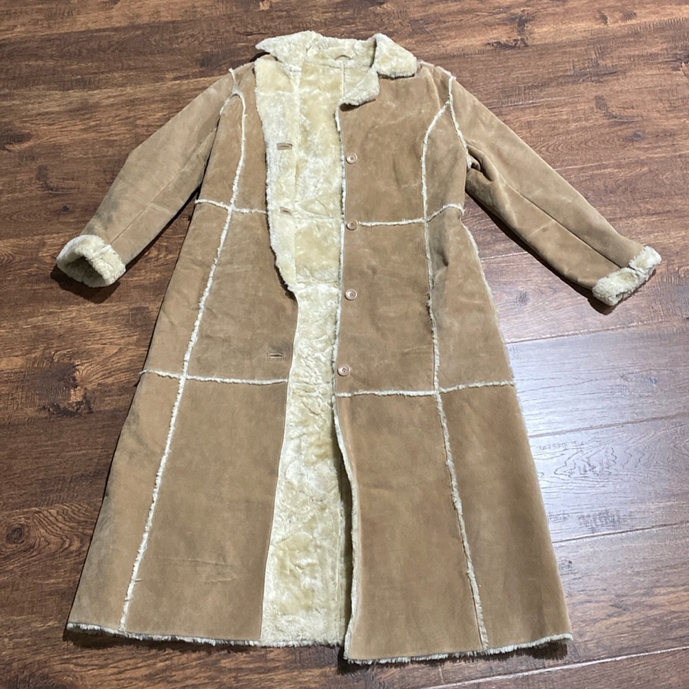 Women’s vintage  leather coat/trench Size XL